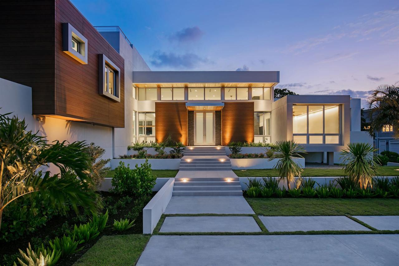 Contemporary house front design