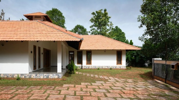 Kerala india house roof design